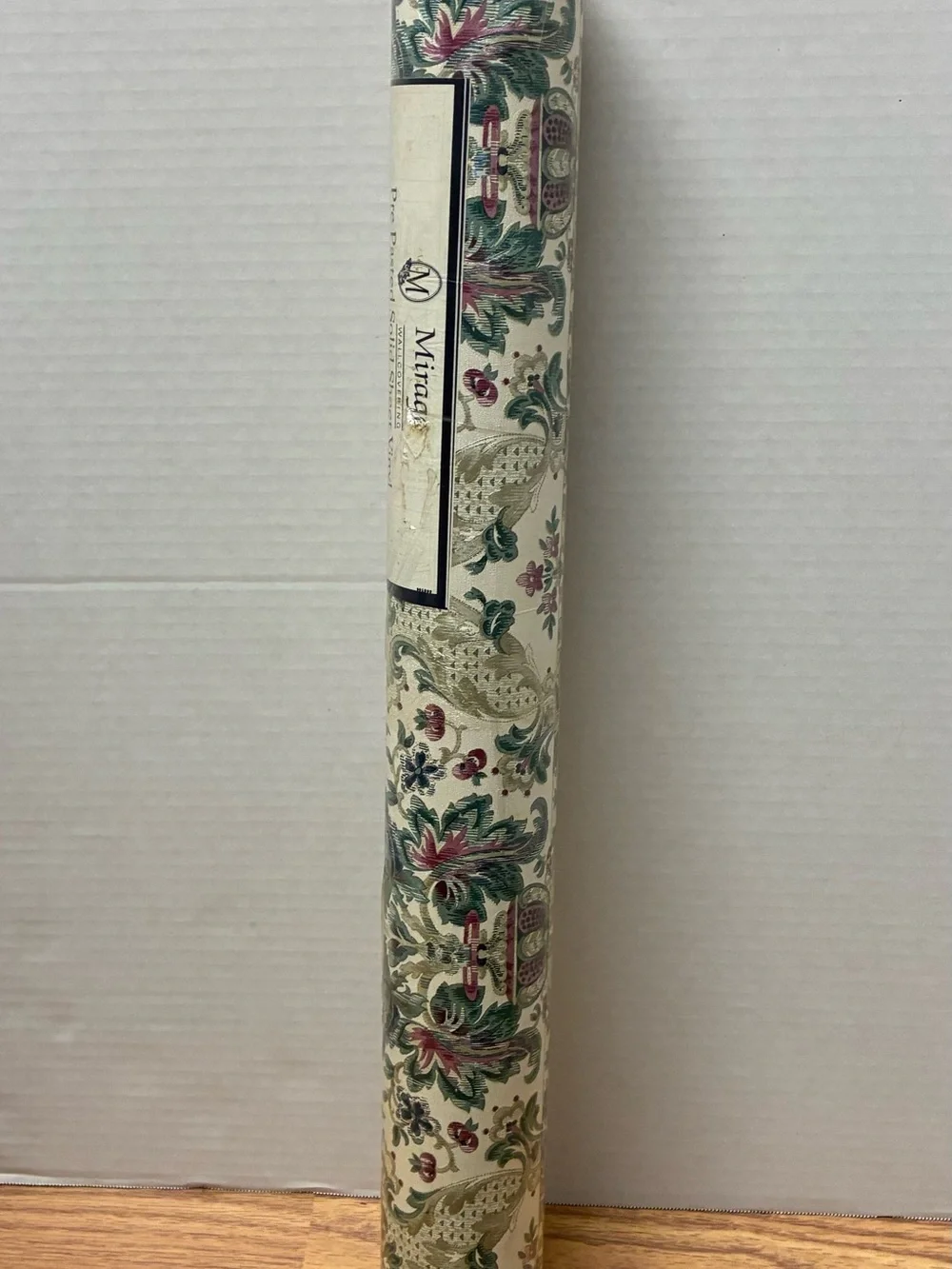 Mirage Mural Vinyl Pre Pasted Solid Sheet Wallpaper Shiny Floral 56 Sq Ft 11 yd